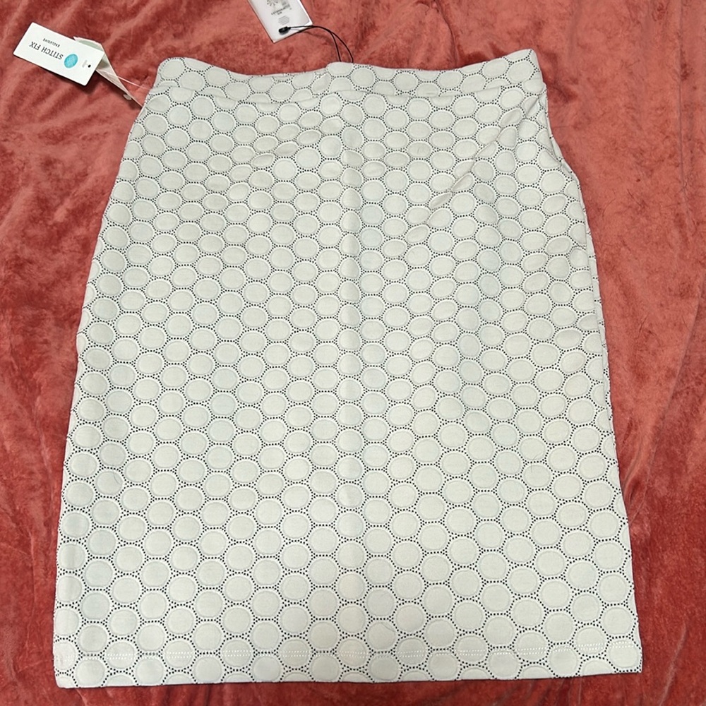 NWT Leota Ivory Black Spot Pencil Skirt